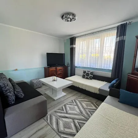 アパート Przy Latarni ヤロスワビエツ